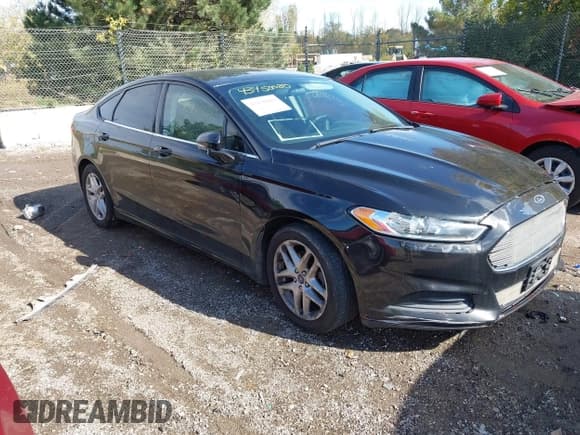 ✅ 2013 Ford Fusion SE • VIN: 3FA6P0HR2DR135159 • Lot: 43450080. Wystawiony na IAAI z przebiegiem 209 423 mil. Bezpłatny archiwum sprzedaży aukcyjnych z USA i szczegółowy raport historii pojazdu na DreamBid. Zdjęcie 1.