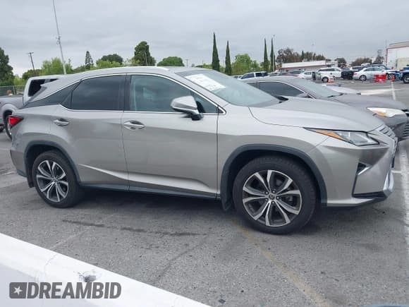 ✅ 2018 Lexus RX 350 • VIN: 2T2ZZMCA2JC098105 • Lot: 42200869. Wystawiony na IAAI z przebiegiem 52 323 mil. Bezpłatny archiwum sprzedaży aukcyjnych z USA i szczegółowy raport historii pojazdu na DreamBid. Zdjęcie 13.