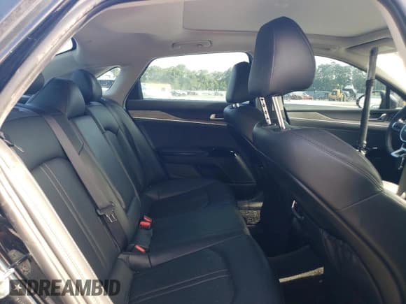 ✅ 2024 Kia K5 EX • VIN: 5XXG34J25RG265098 • Lot: 61595885. Wystawiony na Copart z przebiegiem 19 661 mil. Bezpłatny archiwum sprzedaży aukcyjnych z USA i szczegółowy raport historii pojazdu na DreamBid. Zdjęcie 10.