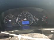 ✅ 2012 Hyundai Santa Fe GLS • VIN: 5XYZG3AB9CG141569 • Lot: 64168254. Listed on Copart with 138,293 mi. Free auction sales archive from the USA and detailed vehicle history report at DreamBid. Image 9.