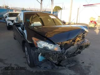 ✅ 2012 Honda Accord EX • VIN: 1HGCP2F78CA015936 • Lot: 43780035. Wystawiony na IAAI z przebiegiem 143 118 mil. Bezpłatny archiwum sprzedaży aukcyjnych z USA i szczegółowy raport historii pojazdu na DreamBid. Zdjęcie 1.