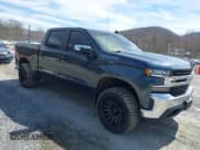 ✅ 2019 Chevrolet Silverado 1500 LT • VIN: 1GCPYDEKXKZ394243 • Lot: 41821628. Wystawiony na IAAI z przebiegiem Nie podano. Bezpłatny archiwum sprzedaży aukcyjnych z USA i szczegółowy raport historii pojazdu na DreamBid. Zdjęcie 1.