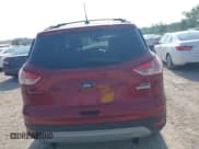 ✅ 2013 Ford Escape SE • VIN: 1FMCU0GX6DUD33172 • Lot: 42422870. Listed on IAAI with 155,696 mi. Free auction sales archive from the USA and detailed vehicle history report at DreamBid. Image 16.