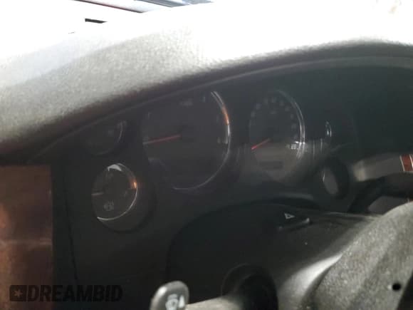 ✅ 2007 GMC Sierra Denali • VIN: 2GTEK638471671836 • Lot: 86847134. Listed on Copart with Not provided. Free auction sales archive from the USA and detailed vehicle history report at DreamBid. Image 9.