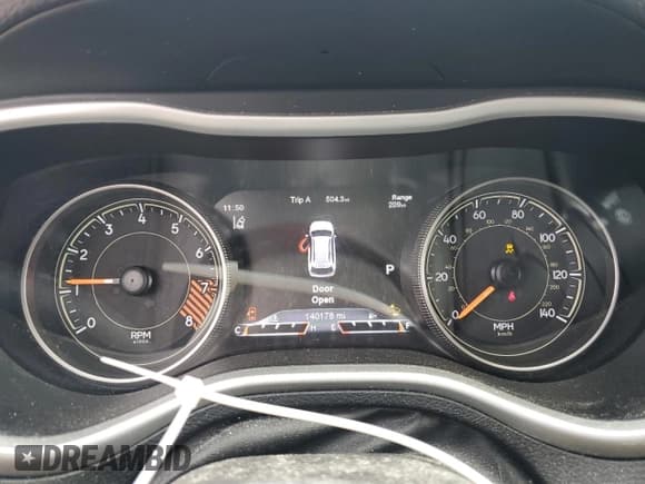 ✅ 2015 Jeep Cherokee Limited • VIN: 1C4PJMDS7FW701980 • Lot: 85960175. Wystawiony na Copart z przebiegiem 140 178 mil. Bezpłatny archiwum sprzedaży aukcyjnych z USA i szczegółowy raport historii pojazdu na DreamBid. Zdjęcie 9.