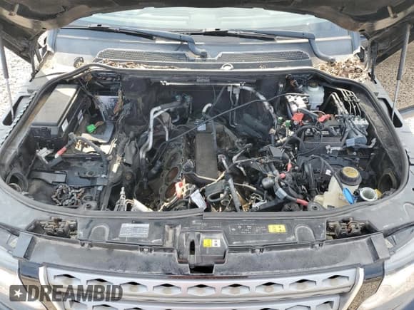 ✅ 2016 Land Rover LR4 HSE • VIN: SALAG2V69GA830935 • Lot: 59640185. Listed on Copart with Not provided. Free auction sales archive from the USA and detailed vehicle history report at DreamBid. Image 12.