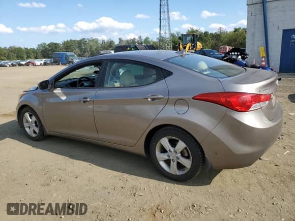 ✅ 2013 Hyundai Elantra GLS • VIN: 5NPDH4AE9DH257789 • Lot: 71285505. Listed on Copart with 60,960 mi. Free auction sales archive from the USA and detailed vehicle history report at DreamBid. Image 2.
