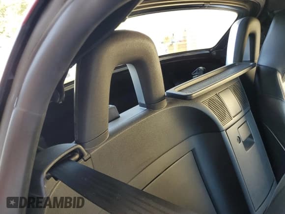 ✅ 2013 Mazda MX-5 Miata Grand Touring • VIN: JM1NC2PF2D0232253 • Lot: 71936844. Wystawiony na Copart z przebiegiem 78 482 mil. Bezpłatny archiwum sprzedaży aukcyjnych z USA i szczegółowy raport historii pojazdu na DreamBid. Zdjęcie 10.