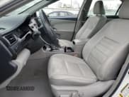 ✅ 2015 Toyota Camry XSE • VIN: 4T1BF1FK1FU919850 • Lot: 90303295. Wystawiony na Copart z przebiegiem 90 498 mil. Bezpłatny archiwum sprzedaży aukcyjnych z USA i szczegółowy raport historii pojazdu na DreamBid. Zdjęcie 7.