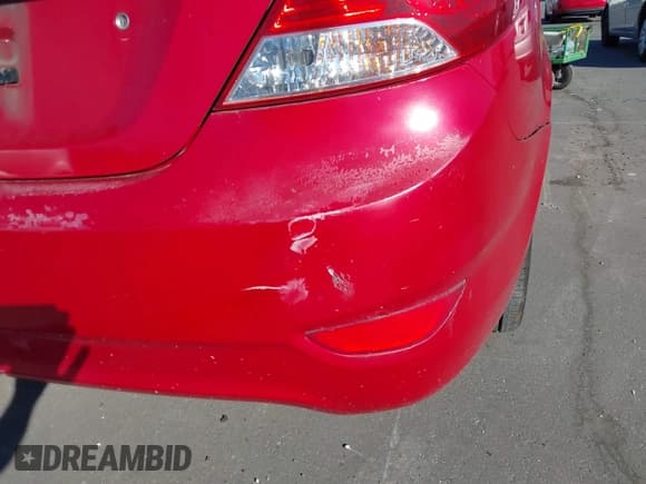 ✅ 2013 Hyundai Accent GLS • VIN: KMHCU4AE2DU380875 • Лот: 43590380. Опубликован ранее на IAAI с пробегом 142 985 миль. Бесплатный доступ к архиву аукционных продаж из США и подробный отчёт об истории автомобиля на DreamBid. Изображение 6.