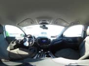 ✅ 2020 Chevrolet Traverse LT Cloth • VIN: 1GNERGKW5LJ294927 • Lot: 43381464. Listed on IAAI with 140,881 mi. Free auction sales archive from the USA and detailed vehicle history report at DreamBid. Image 19.