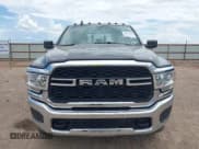 ✅ 2019 Ram 2500 Tradesman • VIN: 3C6UR5CJ5KG640333 • Lot: 42871264. Wystawiony na IAAI z przebiegiem 95 226 mil. Bezpłatny archiwum sprzedaży aukcyjnych z USA i szczegółowy raport historii pojazdu na DreamBid. Zdjęcie 12.