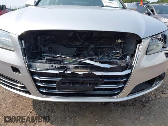 ✅ 2013 Audi A8 3.0L • VIN: WAURGAFD9DN007120 • Lot: 42384512. Listed on IAAI with 195,319 mi. Free auction sales archive from the USA and detailed vehicle history report at DreamBid. Image 6.