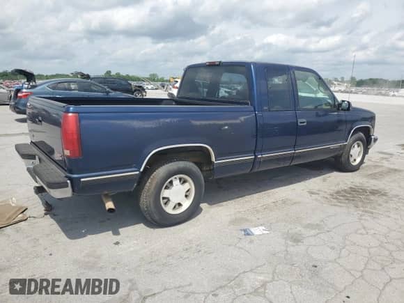 ✅ 1999 GMC Sierra 1500 • VIN: 1GTEC19MXXR505798 • Lot: 55609605. Listed on Copart with 135,309 mi. Free auction sales archive from the USA and detailed vehicle history report at DreamBid. Image 3.