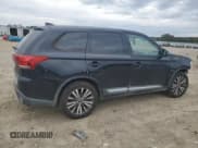 ✅ 2019 Mitsubishi Outlander SE • VIN: JA4AD3A31KZ044682 • Lot: 90239225. Listed on Copart with 154,922 mi. Free auction sales archive from the USA and detailed vehicle history report at DreamBid. Image 3.