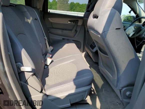 ✅ 2013 Chevrolet Traverse LS • VIN: 1GNKVFED3DJ170742 • Lot: 62386765. Listed on Copart with 208,585 mi. Free auction sales archive from the USA and detailed vehicle history report at DreamBid. Image 11.