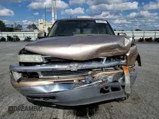 ✅ 2001 Chevrolet Suburban LT • VIN: 3GNEC16T51G189253 • Лот: 54618665. Опубликован ранее на Copart с пробегом 294 589 миль. Бесплатный доступ к архиву аукционных продаж из США и подробный отчёт об истории автомобиля на DreamBid. Изображение 5.