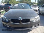 ✅ 2018 BMW 3 Series 330i • VIN: WBA8B9G58JNV00332 • Lot: 43117071. Wystawiony na IAAI z przebiegiem 112 882 mil. Bezpłatny archiwum sprzedaży aukcyjnych z USA i szczegółowy raport historii pojazdu na DreamBid. Zdjęcie 12.