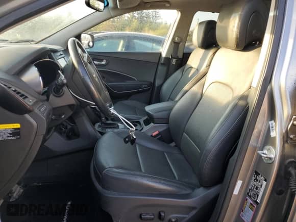 2017 Hyundai Santa Fe 2.0T with VIN 5XYZUDLAXHG453538, listed as a Copart auction lot 69907165 with 102,694 mi miles and Salvage title. Bid and sale history available at DreamBid. Image 7.