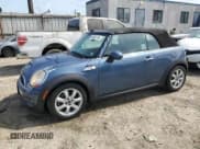 ✅ 2010 MINI Convertible S • VIN: WMWMS3C5XATY51076 • Lot: 48532735. Wystawiony na Copart z przebiegiem 104 901 mil. Bezpłatny archiwum sprzedaży aukcyjnych z USA i szczegółowy raport historii pojazdu na DreamBid. Zdjęcie 1.
