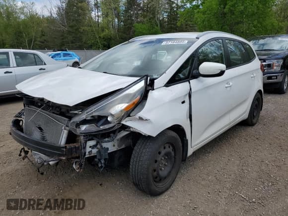 ✅ 2014 Kia Rondo LX • VIN: KNAHT8A34E7072221 • Лот: 57184885. Опубликован ранее на Copart с пробегом 223 106 миль. Бесплатный доступ к архиву аукционных продаж из США и подробный отчёт об истории автомобиля на DreamBid. Изображение 1.