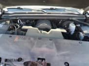 ✅ 2019 Chevrolet Suburban LS • VIN: 1GNSCGKC9KR298926 • Lot: 93260805. Wystawiony na Copart z przebiegiem 104 706 mil. Bezpłatny archiwum sprzedaży aukcyjnych z USA i szczegółowy raport historii pojazdu na DreamBid. Zdjęcie 12.