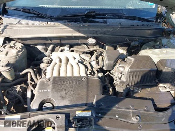 2009 Hyundai Santa Fe GLS z VIN 5NMSG13D09H274868, wystawiony jako IAAI lot #43265736 z przebiegiem 141 350 mil mil oraz . Historia ofert i sprzedaży dostępna na DreamBid. Obrazek 10.