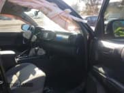 ✅ 2017 Toyota Tacoma SR • VIN: 5TFRX5GN8HX099610 • Lot: 43630614. Wystawiony na IAAI z przebiegiem Nie podano. Bezpłatny archiwum sprzedaży aukcyjnych z USA i szczegółowy raport historii pojazdu na DreamBid. Zdjęcie 5.