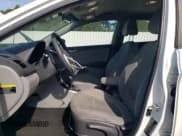 ✅ 2017 Hyundai Accent SE • VIN: KMHCT5AE1HU334405 • Лот: 54943234. Опубликован ранее на Copart с пробегом 94 302 миль. Бесплатный доступ к архиву аукционных продаж из США и подробный отчёт об истории автомобиля на DreamBid. Изображение 7.