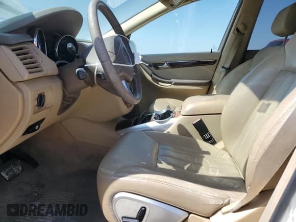 ✅ 2006 Mercedes-Benz R 3.5L • VIN: 4JGCB65E16A008038 • Lot: 51835115. Listed on Copart with 122,907 mi. Free auction sales archive from the USA and detailed vehicle history report at DreamBid. Image 7.