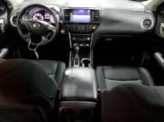 ✅ 2018 Nissan Pathfinder SL • VIN: 5N1DR2MM2JC633921 • Lot: 90344195. Listed on Copart with 197,308 mi. Free auction sales archive from the USA and detailed vehicle history report at DreamBid. Image 8.