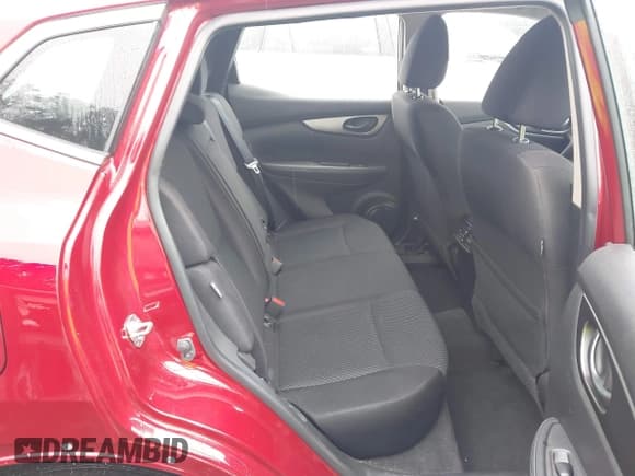 ✅ 2020 Nissan Rogue SV • VIN: JN1BJ1CV6LW261706 • Lot: 42776003. Listed on IAAI with 64,840 mi. Free auction sales archive from the USA and detailed vehicle history report at DreamBid. Image 8.