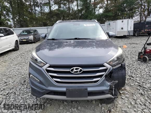 2017 Hyundai Tucson Sport with VIN KM8J3CA26HU593389, listed as a Copart auction lot 82147725 with 65,174 mi miles and Salvage title. Bid and sale history available at DreamBid. Image 5.