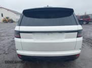 ✅ 2017 Land Rover Range Rover Sport SVR • VIN: SALWZ2FE2HA144422 • Lot: 42331478. Wystawiony na IAAI z przebiegiem 63 800 mil. Bezpłatny archiwum sprzedaży aukcyjnych z USA i szczegółowy raport historii pojazdu na DreamBid. Zdjęcie 16.