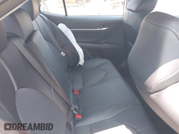 2022 Toyota Camry XLE with VIN 4T1F11AK2NU710770, listed as a IAAI auction lot 42604063 with 5,840 mi miles and . Bid and sale history available at DreamBid. Image 8.