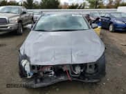 ✅ 2019 Hyundai Elantra SE • VIN: 5NPD74LF6KH439567 • Lot: 90801055. Listed on Copart with 40,650 mi. Free auction sales archive from the USA and detailed vehicle history report at DreamBid. Image 5.