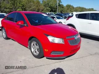 ✅ 2014 Chevrolet Cruze 1LT • VIN: 1G1PC5SB5E7174994 • Лот: 43580694. Опубликован ранее на IAAI с пробегом 189 071 миль. Бесплатный доступ к архиву аукционных продаж из США и подробный отчёт об истории автомобиля на DreamBid. Изображение 1.