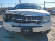 ✅ 2008 Lincoln MKX • VIN: 2LMDU88C78BJ00092 • Lot: 43660688. Listed on IAAI with Not provided. Free auction sales archive from the USA and detailed vehicle history report at DreamBid. Image 11.