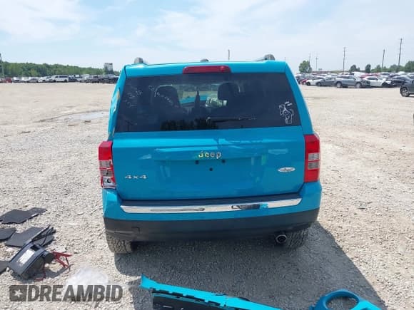 ✅ 2017 Jeep Patriot High Altitude • VIN: 1C4NJRFBXHD111417 • Lot: 42850790. Listed on IAAI with 103,161 mi. Free auction sales archive from the USA and detailed vehicle history report at DreamBid. Image 17.