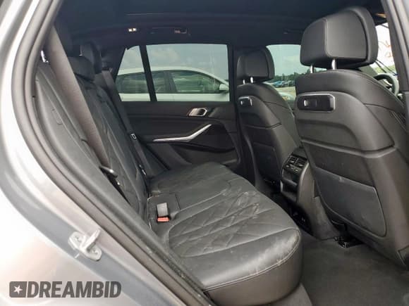 ✅ 2024 BMW X5 sDrive40i • VIN: 5UX13EU07R9V02935 • Lot: 69318465. Listed on Copart with 27,144 mi. Free auction sales archive from the USA and detailed vehicle history report at DreamBid. Image 11.