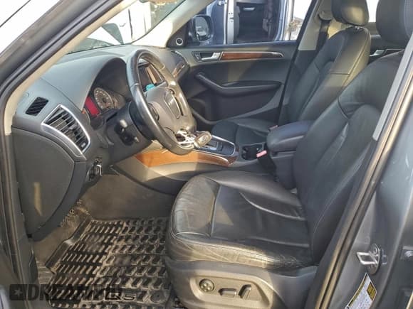 ✅ 2011 Audi Q5 Premium Plus • VIN: WA1LFAFP9BA083506 • Lot: 96318255. Listed on Copart with 129,745 mi. Free auction sales archive from the USA and detailed vehicle history report at DreamBid. Image 7.