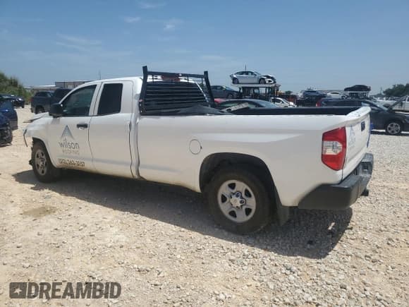 ✅ 2021 Toyota Tundra SR • VIN: 5TFTY5F1XMX011555 • Lot: 65713644. Listed on Copart with 110,914 mi. Free auction sales archive from the USA and detailed vehicle history report at DreamBid. Image 2.