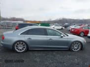 ✅ 2013 Audi A8 3.0L • VIN: WAURGAFD0DN005546 • Lot: 43806422. Wystawiony na IAAI z przebiegiem 140 730 mil. Bezpłatny archiwum sprzedaży aukcyjnych z USA i szczegółowy raport historii pojazdu na DreamBid. Zdjęcie 13.