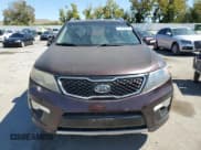 ✅ 2012 Kia Sorento SX • VIN: 5XYKW4A21CG187875 • Lot: 71256625. Wystawiony na Copart z przebiegiem Nie podano. Bezpłatny archiwum sprzedaży aukcyjnych z USA i szczegółowy raport historii pojazdu na DreamBid. Zdjęcie 5.