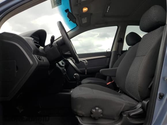 ✅ 2007 Chevrolet Aveo LT • VIN: KL1TG55627B181854 • Lot: 60269775. Wystawiony na Copart z przebiegiem 114 137 mil. Bezpłatny archiwum sprzedaży aukcyjnych z USA i szczegółowy raport historii pojazdu na DreamBid. Zdjęcie 7.