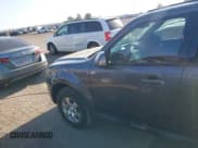 ✅ 2011 Ford Escape Limited • VIN: 1FMCU0EG7BKB26916 • Lot: 42053161. Wystawiony na IAAI z przebiegiem 194 669 mil. Bezpłatny archiwum sprzedaży aukcyjnych z USA i szczegółowy raport historii pojazdu na DreamBid. Zdjęcie 16.