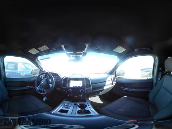 ✅ 2020 Ford Expedition Max XLT • VIN: 1FMJK1HT6LEA80832 • Lot: 43499740. Wystawiony na IAAI z przebiegiem 99 705 mil. Bezpłatny archiwum sprzedaży aukcyjnych z USA i szczegółowy raport historii pojazdu na DreamBid. Zdjęcie 19.