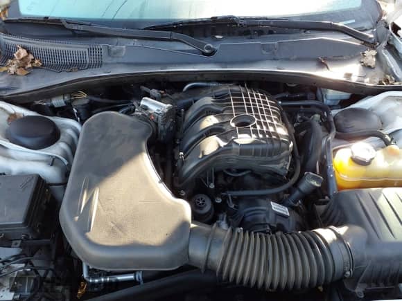 2015 Dodge Charger SXT с VIN 2C3CDXHG1FH819720, выставлен на аукционе IAAI как лот 43373290 с пробегом 152 859 миль миль и . История ставок и продаж доступна на DreamBid. Изображение 10.