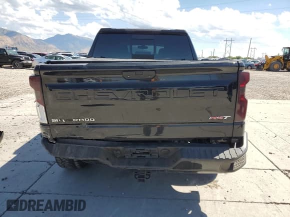 ✅ 2020 Chevrolet Silverado 1500 RST • VIN: 3GCUYEEDXLG202718 • Lot: 67413464. Listed on Copart with 50,484 mi. Free auction sales archive from the USA and detailed vehicle history report at DreamBid. Image 6.