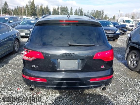 ✅ 2007 Audi Q7 Premium • VIN: WA1EV74L77D076445 • Lot: 41525359. Wystawiony na IAAI z przebiegiem 175 563 mil. Bezpłatny archiwum sprzedaży aukcyjnych z USA i szczegółowy raport historii pojazdu na DreamBid. Zdjęcie 16.